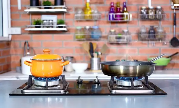 Kitchen with Gas Cooker - Be Carbon Monoxide Aware